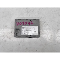 Mercedes CLS Class Gateway Control Module C219 04/2005-05/2011