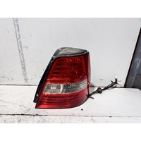 KIA Sorento Right Tail Light BL 11/2006-09/2009