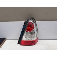 Subaru Forester Right Tail Light 06/2005-02/2008