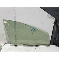 Toyota Prius Right Front Door Glass ZVW30 07/2009-12/2015