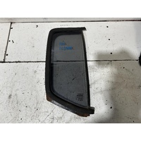 Nissan Navara Right Rear Door 1/4 Glass D40 09/2005-08/2015