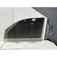 Nissan X-TRAIL Left Front Door Glass T31 05/2008-12/2013
