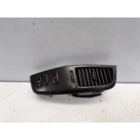 Toyota Landcruiser Right Dash Vent UZJ100 11/2002-10/2007