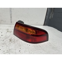 Toyota Avalon Right Tail Light MCX10 07/2000-09/2003