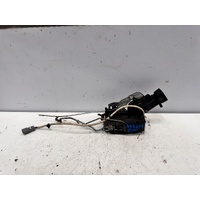 Toyota Corolla Right Front Door Lock Mechanism AE112 10/1998-11/2001