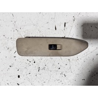 Toyota Landcruiser Left Front Power Window Switch UZJ100 07/2002-10/2007
