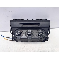 Mazda 3 Heater Controls BN 05/2016-02/2019