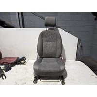 Toyota Hilux Right Front Seat GGN15 02/2005-08/2009