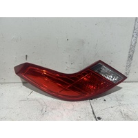 Ford Focus Right Bootlid Light LT 05/2007-04/2008