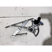 Toyota RAV4 Right Front Door Window Regulator ACA21 07/2000-10/2005