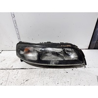 Volvo XC70 Right Head Light 04/2003-11/2007