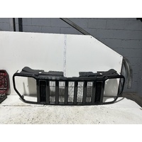 Jeep Cherokee Grille KK 02/2008-10/2012