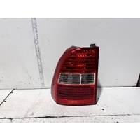 KIA Sportage Left Tail Light KM 08/2004-03/2008