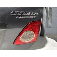 Toyota Corolla Right Bootlid Light ZRE152 03/2007-04/2010