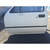 Toyota Hilux Left Front Outer Door Handle RN90 10/1988-09/1997