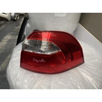 Kia Rio Right Tali Light UB 08/2011-11/2016