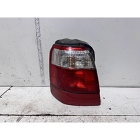 Subaru Forester Left Tail Light 01/2000-06/2002