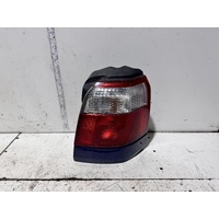 Subaru Forester Tail Light Right Rear 01/2000-06/2002