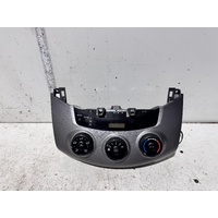 Toyota RAV4 Heater Controls ACA33 11/2005-11/2012