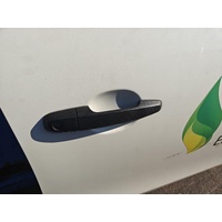 Mitsubioshi Triton Right Front Door Handle MR 03/2015-10/2023