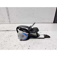 Toyota Hilux Right Rear Seat Belt KUN26 07/2011-08/2015