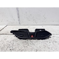 Hyundai I30 Dash Vents PD 03/2017-04/2018