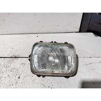Toyota Hiace Right Head Light RZH103 11/1989-09/1998