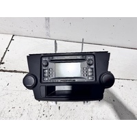 Toyota Kluger Stereo Head Unit GSU45 05/2007-02/2014