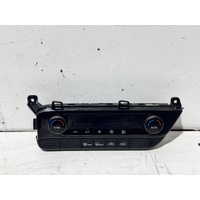 Hyundai I30 Heater Controls CN7 10/2020-12/2023