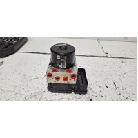 Nissan Navara ABS Module D40 09/2005-08/2015
