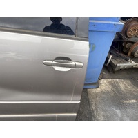 Toyota Estima Right Rear Outer Door Handle MCR30 2000-2006