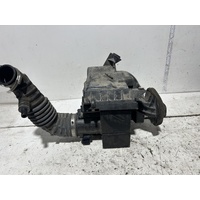 Nissan Navara Air Cleaner Box with Air Flow Meter D40 01/2010-08/2015