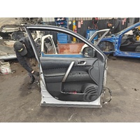 Toyota Kluger Left Front Door Trim with Window Switch GSU45 05/2007-02/2014