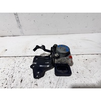 Toyota Corolla ABS Module ZRE152 03/2007-12/2013