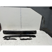 Toyota Hiace Front Reinforcement Bar Assembly TRH201 10/2010-04/2019