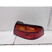 Toyota Avalon Right Tail Light MCX10 07/2000-09/2003