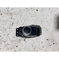 Mercedes A Class  Display / Navigation Control Unit W176 09/2012-03/2018