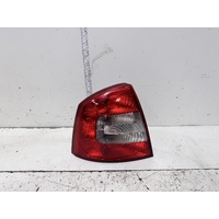 Skoda Octavia Left Tail Light 1Z 05/2009-10/2013