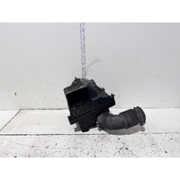 Toyota Hilux Air Cleaner Box with Air Flow Meter GGN15 02/2005-08/2015