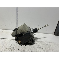 Toyota Prado ABS Booster Assembly GRJ120 02/2003-10/2009