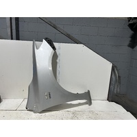 Toyota Corolla Right Guard ZRE152 03/2007-02/2010