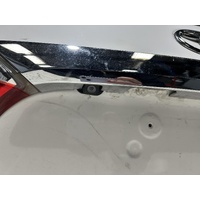 Toyota Corolla Reverse Camera ZRE172 12/2013-2019