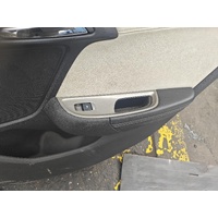 Holden Commodore Right Rear Window Switch VF 05/2013-12/2017