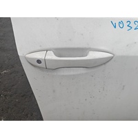 Toyota Corolla Right Front Outer Door Handle ZRe172 12/2013-10/2016