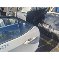 Toyota Corolla Left Rear Door 1/4 Glass ZRE172 12/2013-06/2019