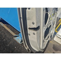 Toyota Hiace Left Front Door Lock Mechanism RZH113 11/1989-12/2004