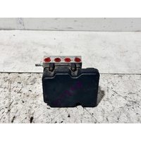 Subaru XV ABS Module G4X 08/2011-04/2017