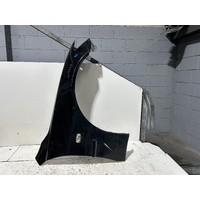 Lexus IS200 Right Guard GXE10 01/1998-10/2005