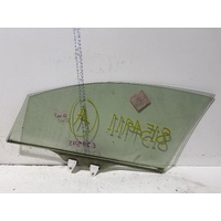 Subaru XV Right Front Window Glass G4X 08/2011-04/2017