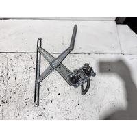 Toyota Corolla Right Front Door Window Regulator ZZE122 12/2001-06/2007